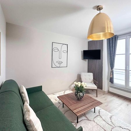 Welcoming Studio Near Eiffel Tower Paris Exterior photo